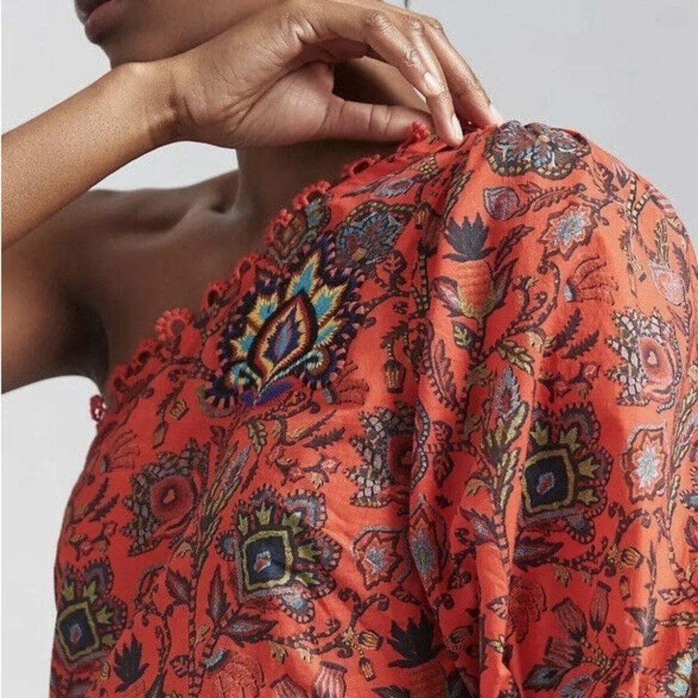 EUC - Anthro X FARM Rio One-Shoulder Boho peasant Crop Top Multicolor Red Size M